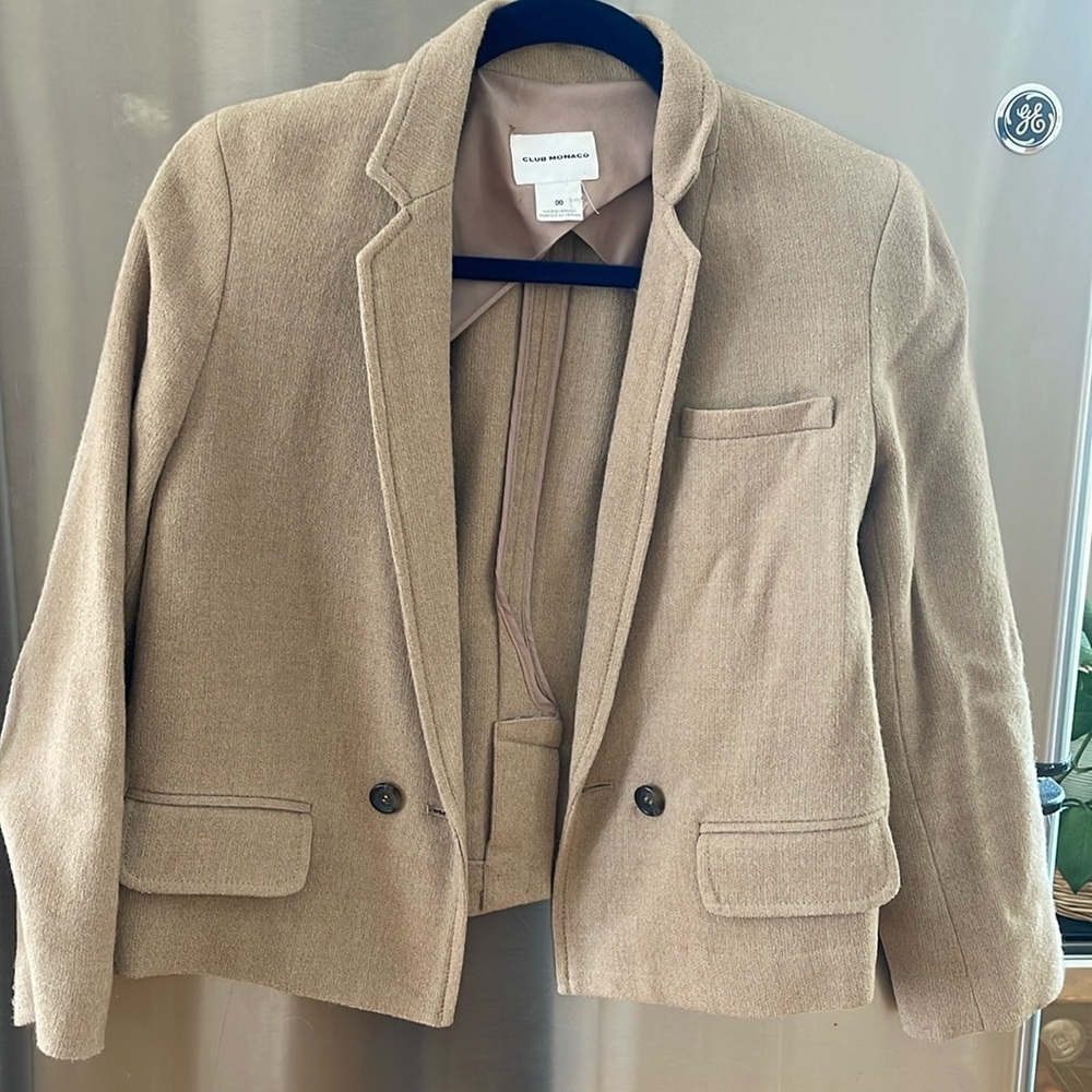 Club Monaco cropped blazer size 00